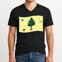 Maine Pine Tree Flag 1901 First State Flag V-Neck T-Shirt
