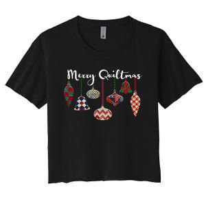 Merry Quiltmas Funny Christmas Quilt Ornament Sewing Gift Women's Crop Top Tee