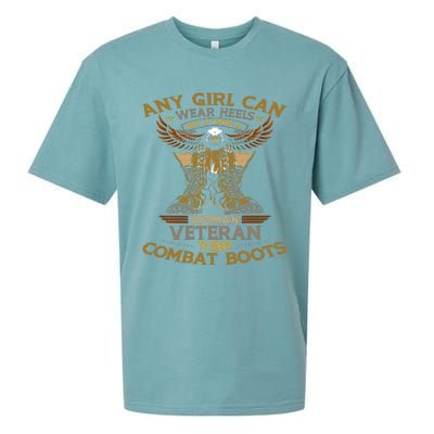 Military Quote It Takes A Women Veteran To Wear Combat Boots Sueded Cloud Jersey T-Shirt