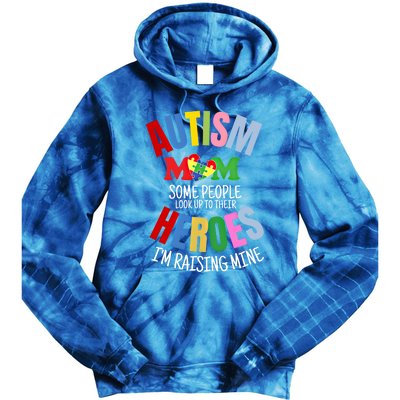 Mom Raising Hero Puzzle Heart Autism Awareness Mothers Day Gift Tie Dye Hoodie