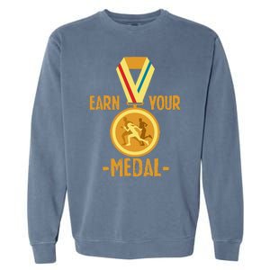 Marathon Running Medal Marathon Runner Finisher Marathoners Garment-Dyed Sweatshirt