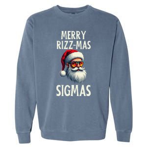 Merry Rizz Mas Sigmas Funny Merry Santa Claus Retro Xmas Garment-Dyed Sweatshirt