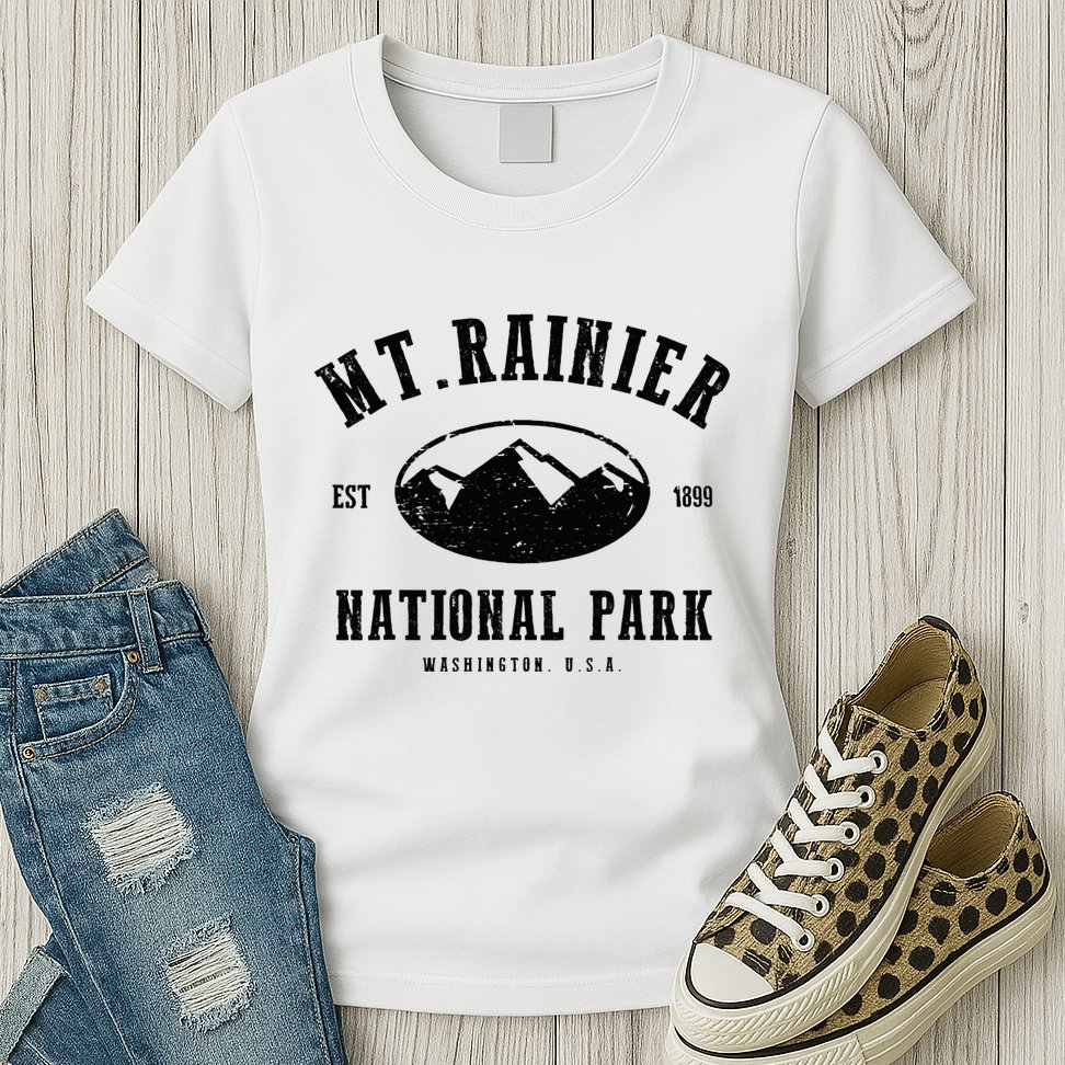 Mt. Rainier National Park Love Hiking Wanderlust Womens T-Shirt