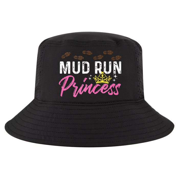 Mud Run Princess For A Mudding Mudder Trail Running Lover Cool Comfort Performance Bucket Hat