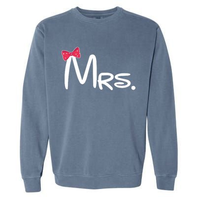 Mrs. Bow Tie Cute Matching Couples Garment-Dyed Sweatshirt