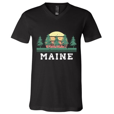 Maines Retro Vintage Gift Women V-Neck T-Shirt