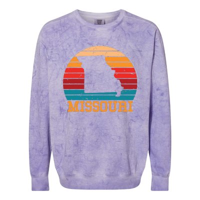 Missouri Retro Vintage Sunset Us State Missouri Silhouette Colorblast Crewneck Sweatshirt