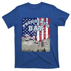 Mount Rushmore Washington's Birthday Happy President's Day Cool Gift T-Shirt