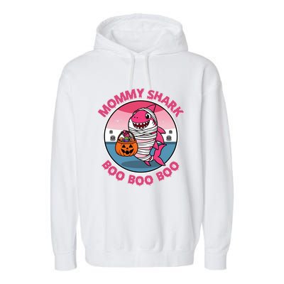 Mommy Shark Boo Boo Boo Funny Family Shark Halloween Garment-Dyed Fleece Hoodie