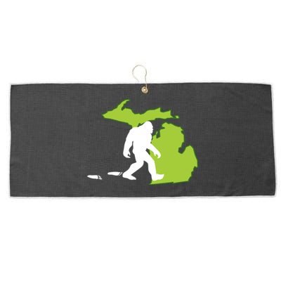 Michigan State Bigfoot Hunter Gift Great Gift Large Microfiber Waffle Golf Towel