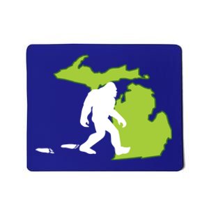 Michigan State Bigfoot Hunter Gift Great Gift Mousepad