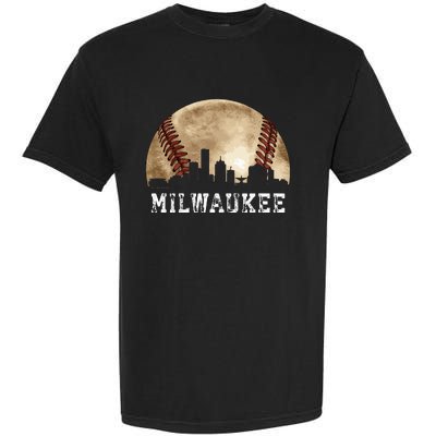 Milwaukee Skyline City Vintage Baseball Lover Garment-Dyed Heavyweight T-Shirt