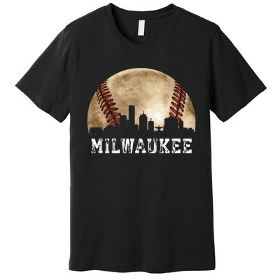 Milwaukee Skyline City Vintage Baseball Lover Premium T-Shirt