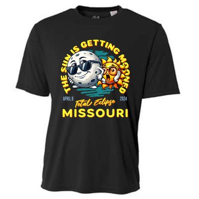 Missouri Solar Eclipse Apr 8 2024 Sun Is Getting Mooned Cooling Performance Crew T-Shirt