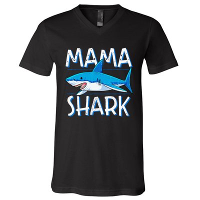 Mama Shark Family Matching Mommy Mom Wo Jawsome V-Neck T-Shirt