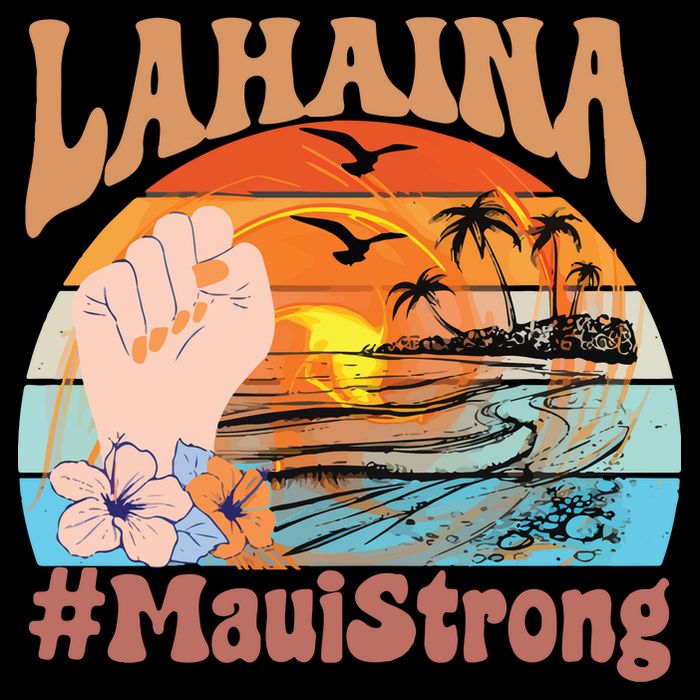 Maui Strong Lahaina Banyan Tree Maui Hawaii Shoreline T-Shirt