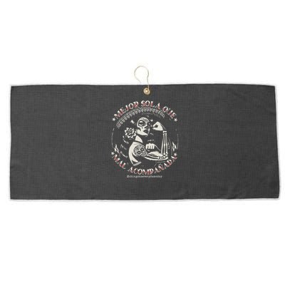 Mejor Sola Que Mal Acompañada Large Microfiber Waffle Golf Towel