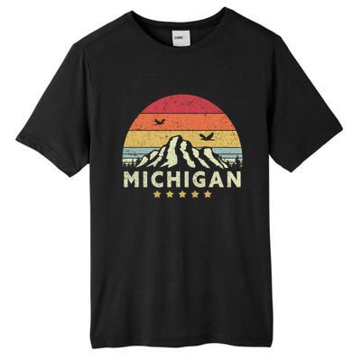 Michigan Shirt. Retro Style MI, USA Tall Fusion ChromaSoft Performance T-Shirt