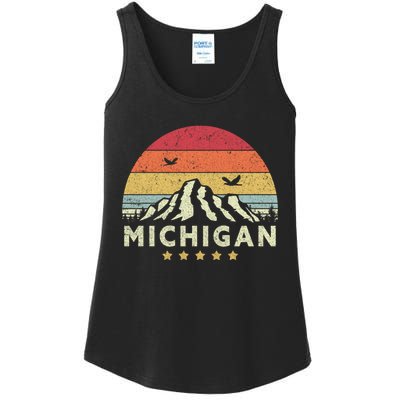 Michigan Shirt. Retro Style MI, USA Ladies Essential Tank