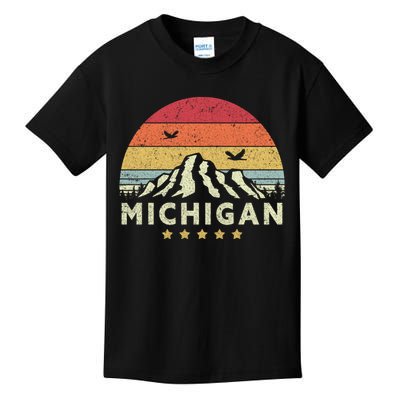 Michigan Shirt. Retro Style MI, USA Kids T-Shirt