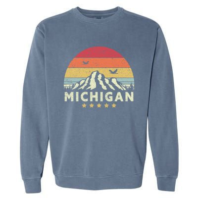 Michigan Shirt. Retro Style MI, USA Garment-Dyed Sweatshirt