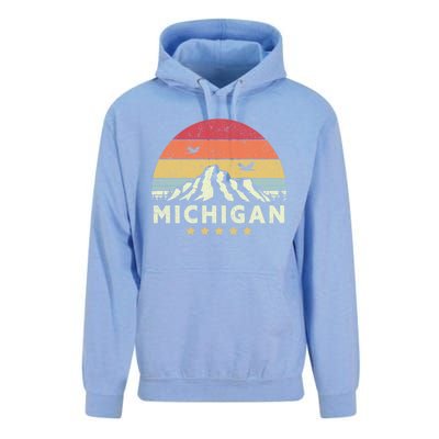 Michigan Shirt. Retro Style MI, USA Unisex Surf Hoodie