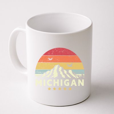 Michigan Shirt. Retro Style MI, USA Coffee Mug