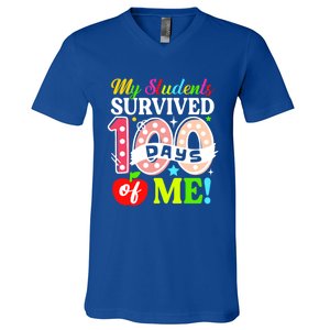 My Students Survived 100 Days Of Me Funny Gift Teachers Students Gift V-Neck T-Shirt