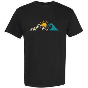 Mountain Sun Wave Nature Hiking Surf Surfer Hiker Outdoor Garment-Dyed Heavyweight T-Shirt