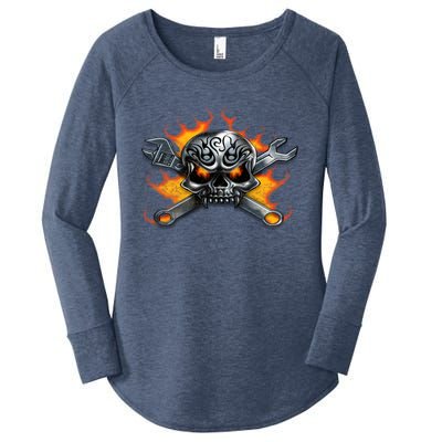 Metal Skull Wrench Flames Mechanic Great Gift Women's Perfect Tri Tunic Long Sleeve Shirt