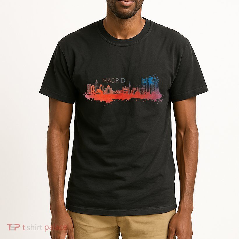 Madrid Skyline Watercolour Spain Souvenir Gift Tall T-Shirt