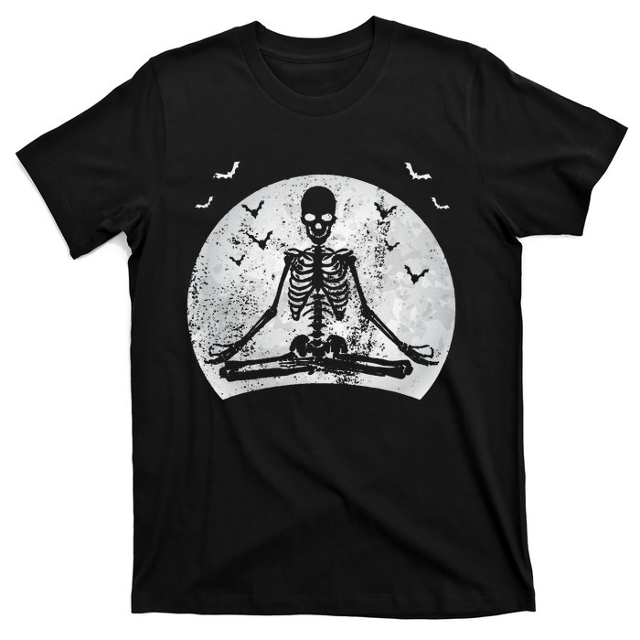 Meditating Skeleton Yoga Lover Halloween Moon Costume T-Shirt