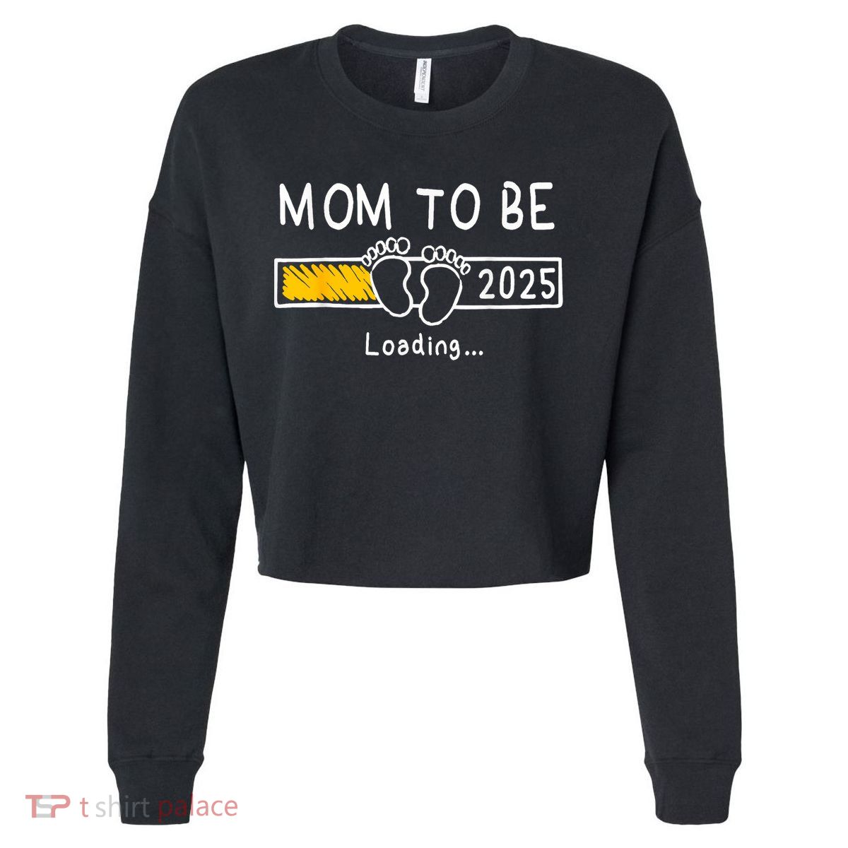 Mom To Be 2025 Loading Mom Est 2025 Promoted To Mommy Cropped Pullover Crew
