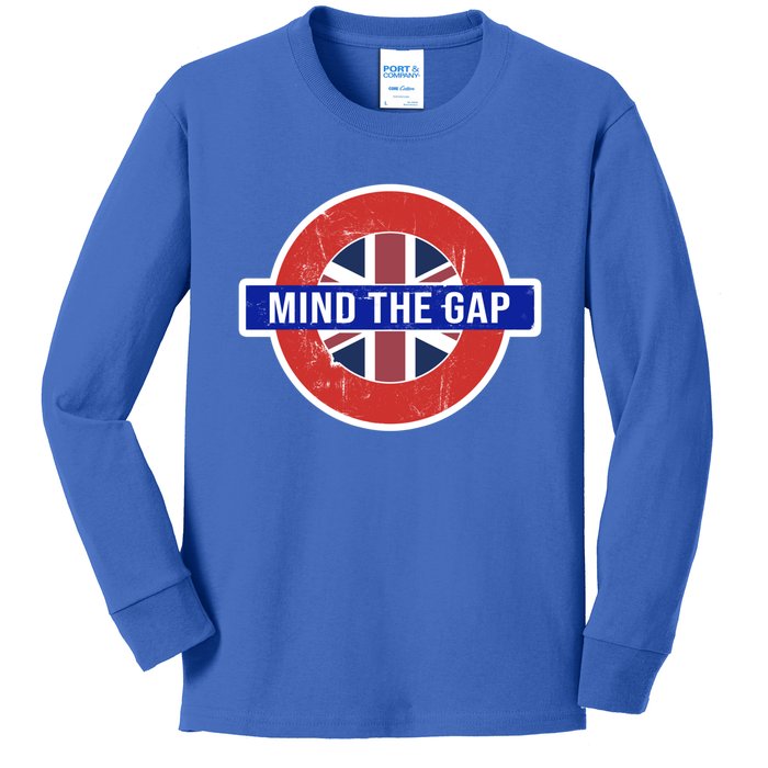 Mind The Gap Great London Vacation Tourist / Travel Gift Kids Long Sleeve Shirt