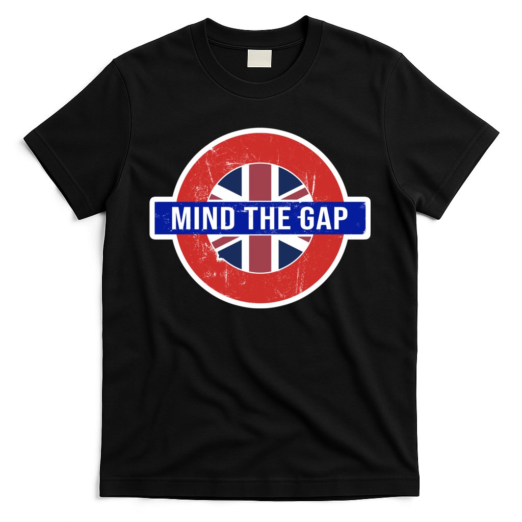 Mind The Gap Great London Vacation Tourist / Travel Gift T-Shirt