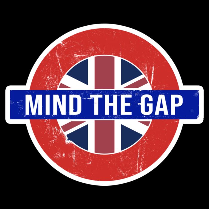 Mind The Gap Great London Vacation Tourist / Travel Gift Tall T-Shirt