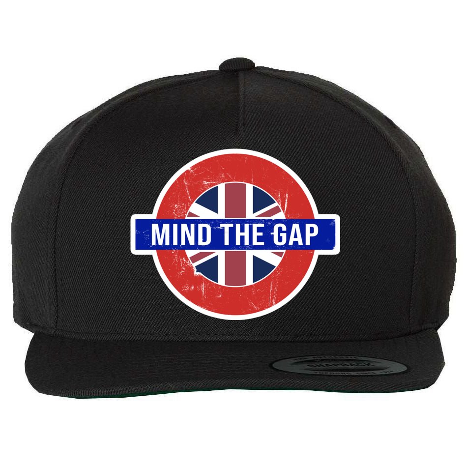 Mind The Gap Great London Vacation Tourist / Travel Gift Wool Snapback Cap
