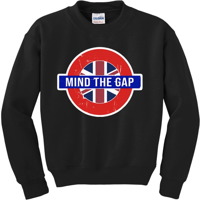 Mind The Gap Great London Vacation Tourist Travel Gift Kids Sweatshirt