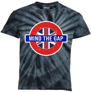 Mind The Gap Great London Vacation Tourist Travel Gift Kids Tie-Dye T-Shirt