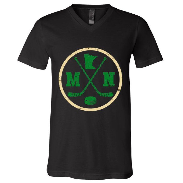 Mn The State Of Hockey Player Retro Minnesota Mn Ice Hockey V-Neck T-Shirt