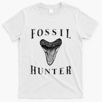 Megalodon Tooth Sharks Tooth Fossil Hunter Paleontologist T-Shirt