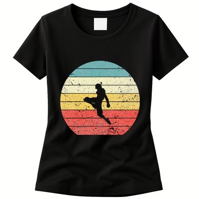 Muay Thai Vintage Retro Sunset Thai Boxing Kick Womens T-Shirt