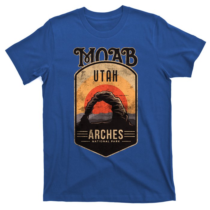 Moab Utah Arches National Park Adventure Vintage Gift T-Shirt