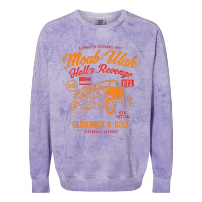 Moab Utah Hells Revenge 4x4 Vintage Distressed Style Design Colorblast Crewneck Sweatshirt