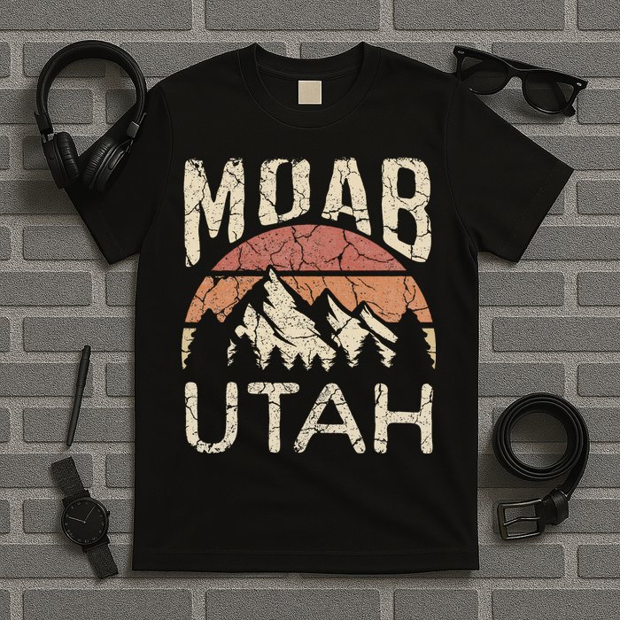 Moab Utah Nature Hiking Outdoors T-Shirt