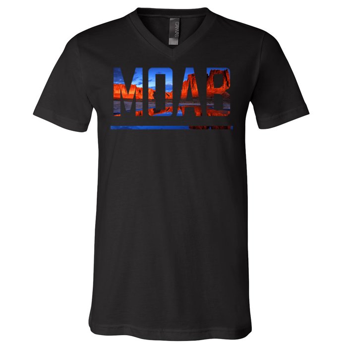 Moab, Utah Scenic Desert Adventure V-Neck T-Shirt