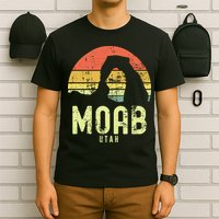 Moab Utah Vintage Sunset Arches Adventure Outdoors Meaningful T-Shirt