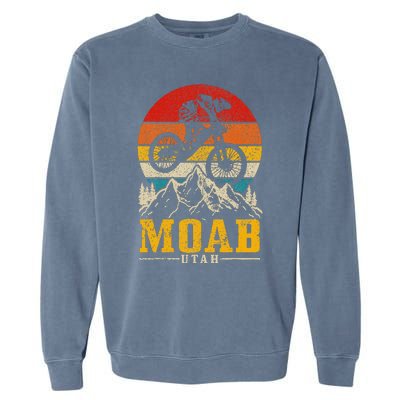 Moab Utah Vintage Mountain Bike Mtb Downhill Usa Garment-Dyed Sweatshirt