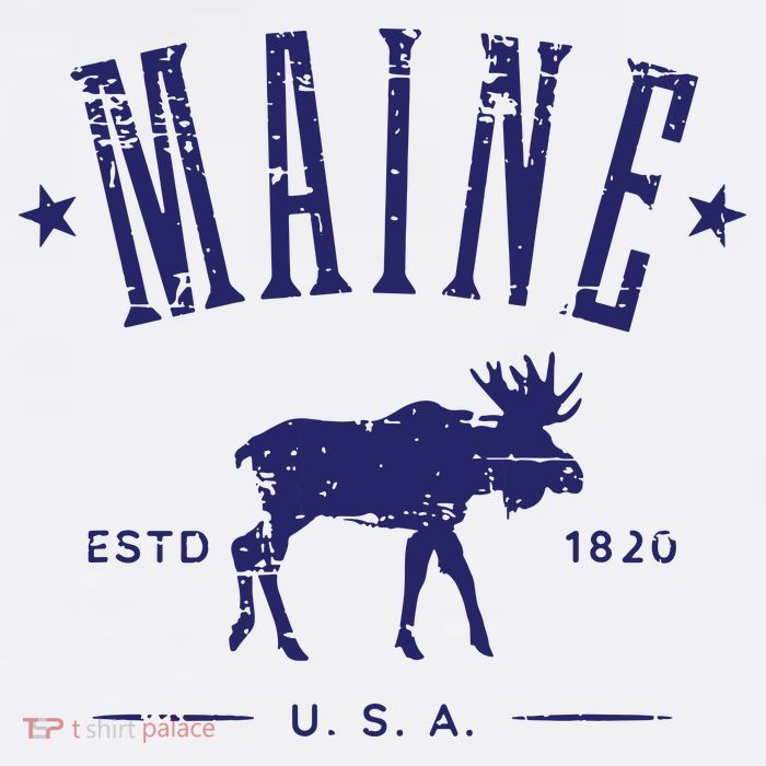 Maine Usa With Moose Distressed Design Souvenir T-Shirt