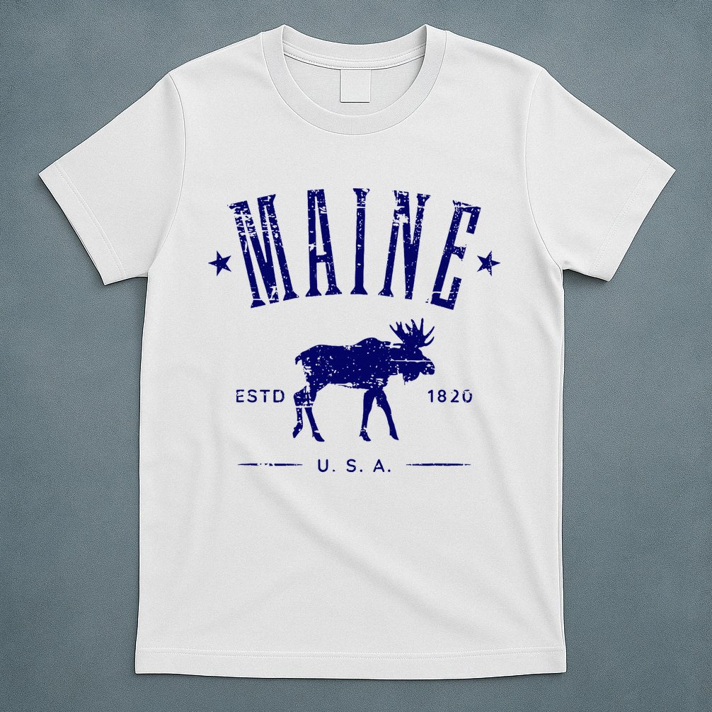 Maine Usa With Moose Distressed Design Souvenir T-Shirt
